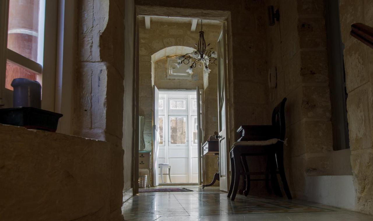 Town House Steeped In History Villa Rabat Kültér fotó